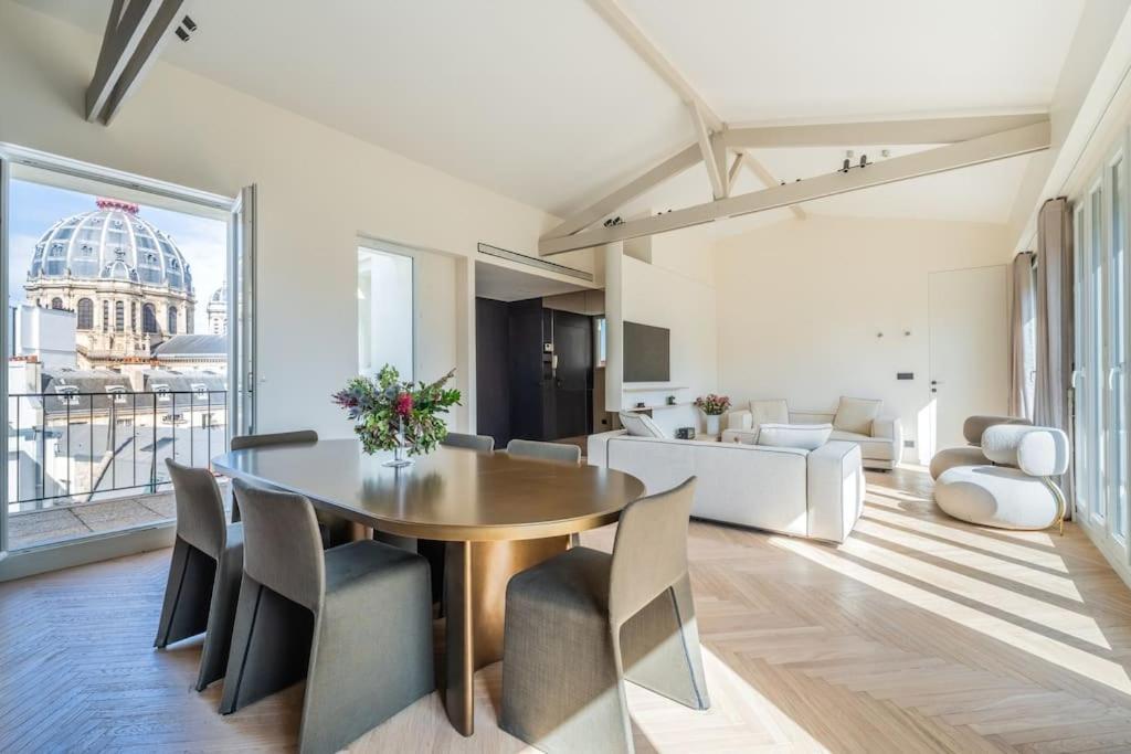 Apartment Haussman Palace
