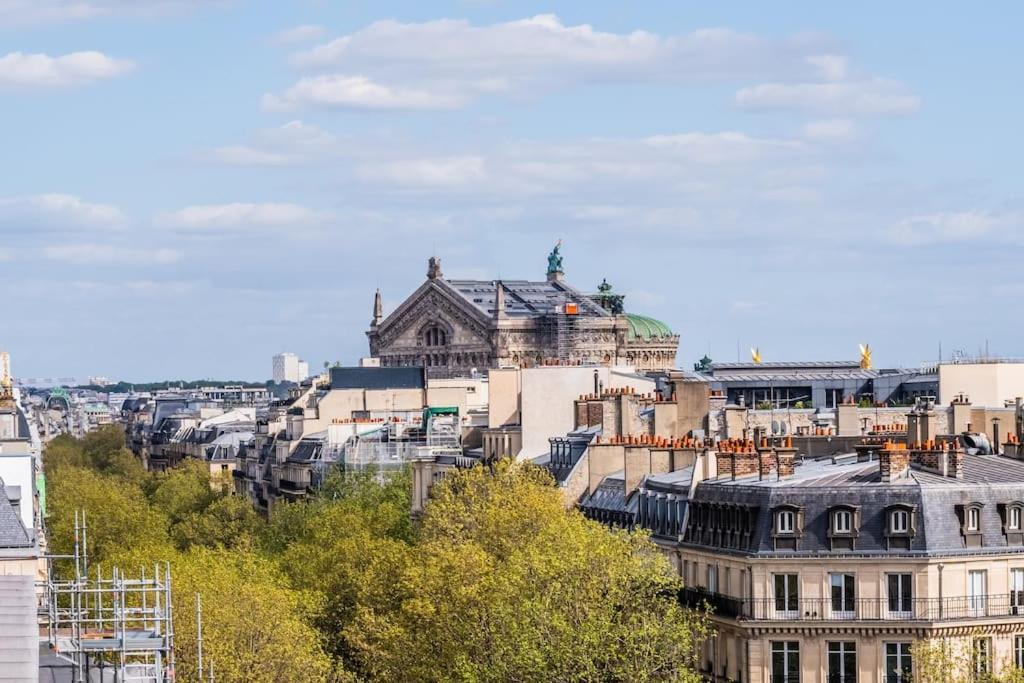 Haussman Palace Apartment *